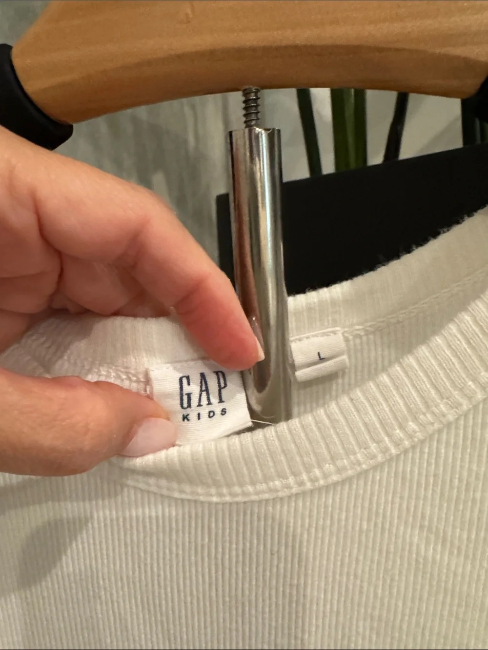 GAP sleeveless tank